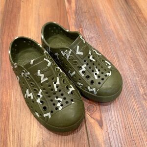 Natives Slip-On Shoes with Lightning Pattern